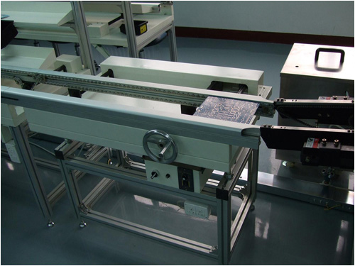 波峰焊入口装置